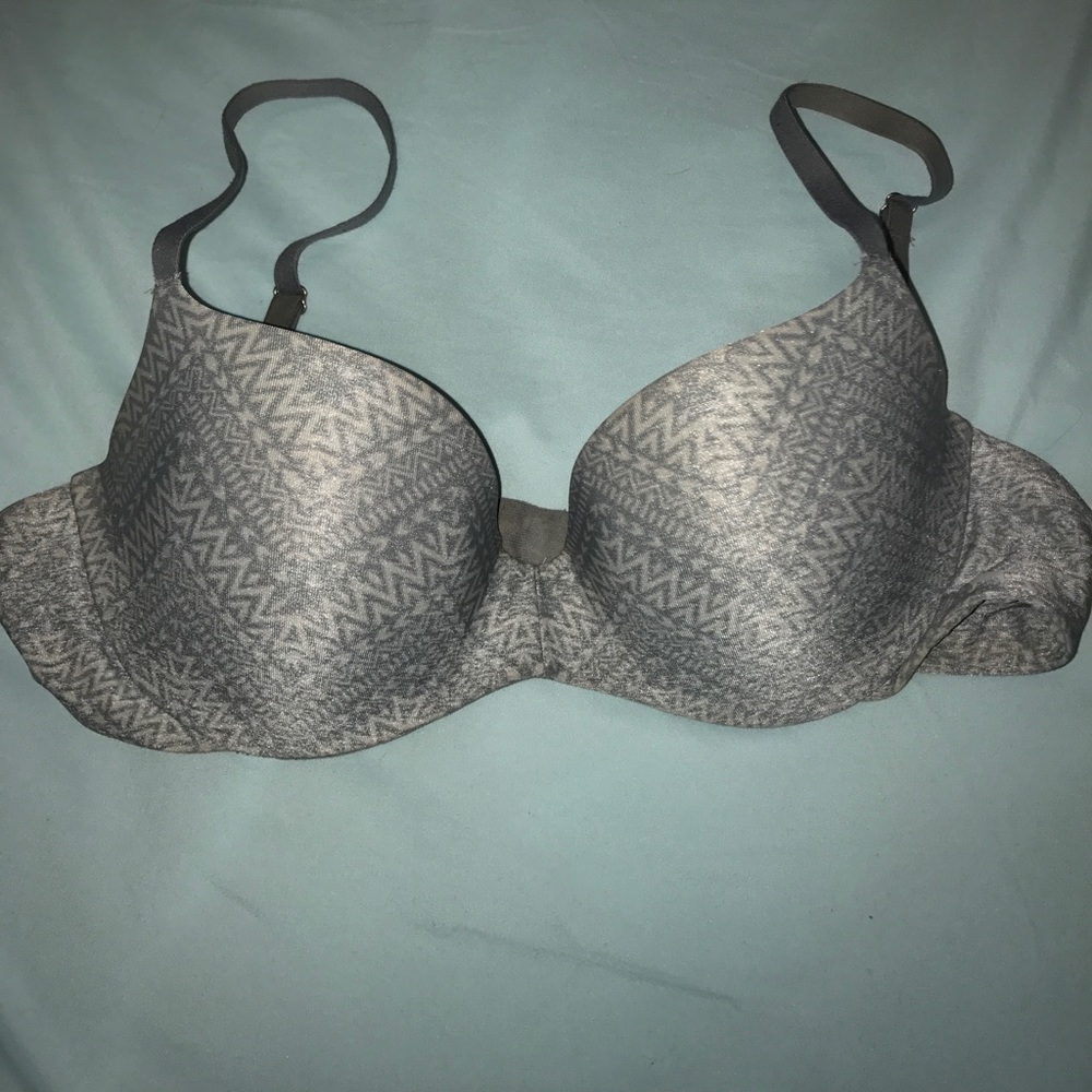 Victoria's Secret/Pink bra