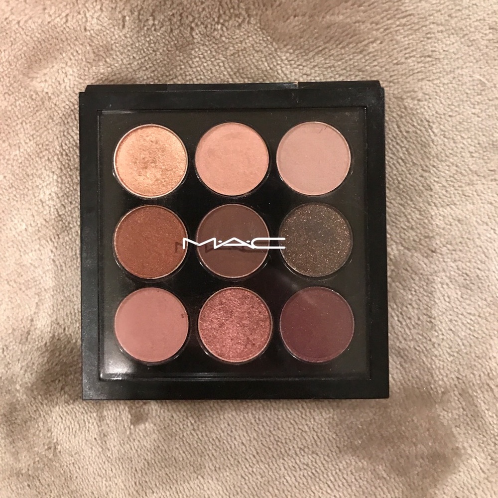 MAC Burgundy Times Nine Eyeshadow Palette
