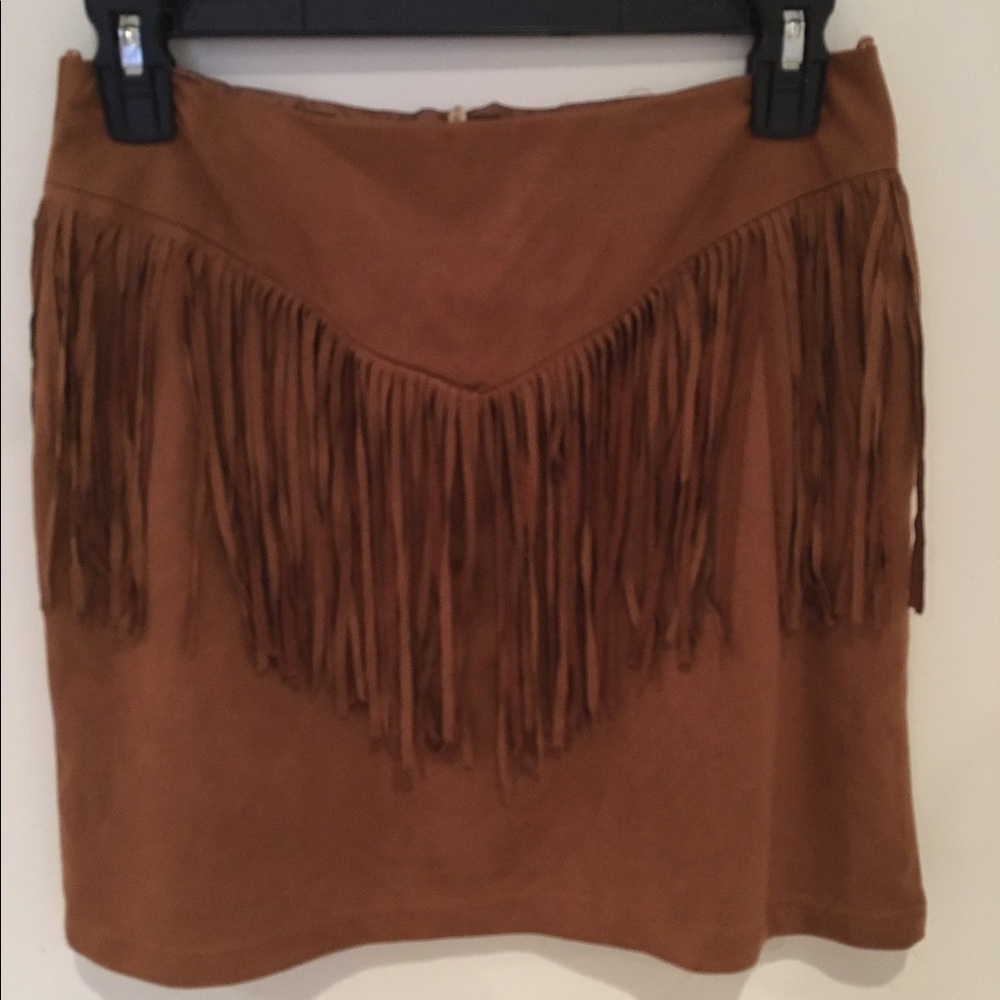 LF FRINGE SUEDE SKIRT