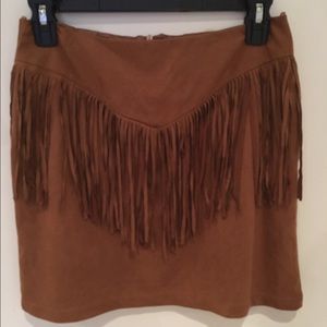 LF FRINGE SUEDE SKIRT