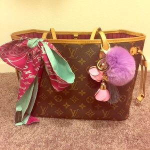 Pom Pom Tassel Rose 🌹 Charm