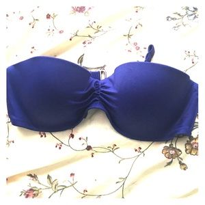 Strapless bikini top