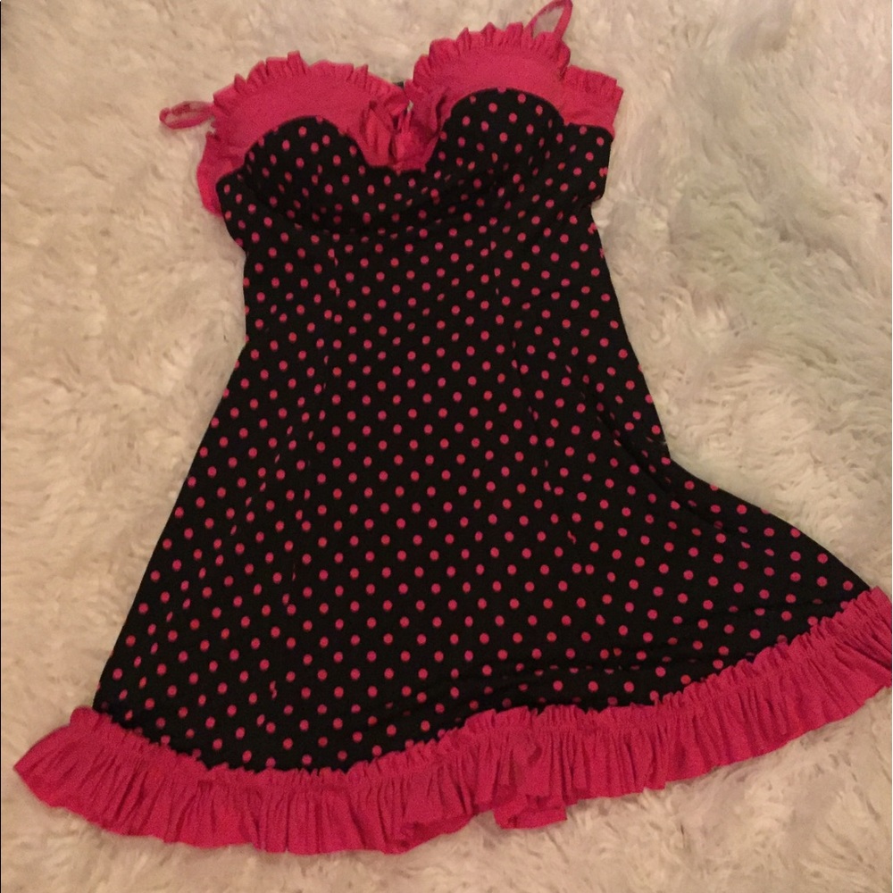 Retro style lingerie