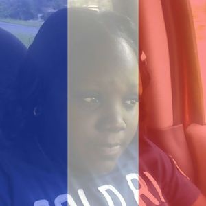 Meet your Posher, Dynisha