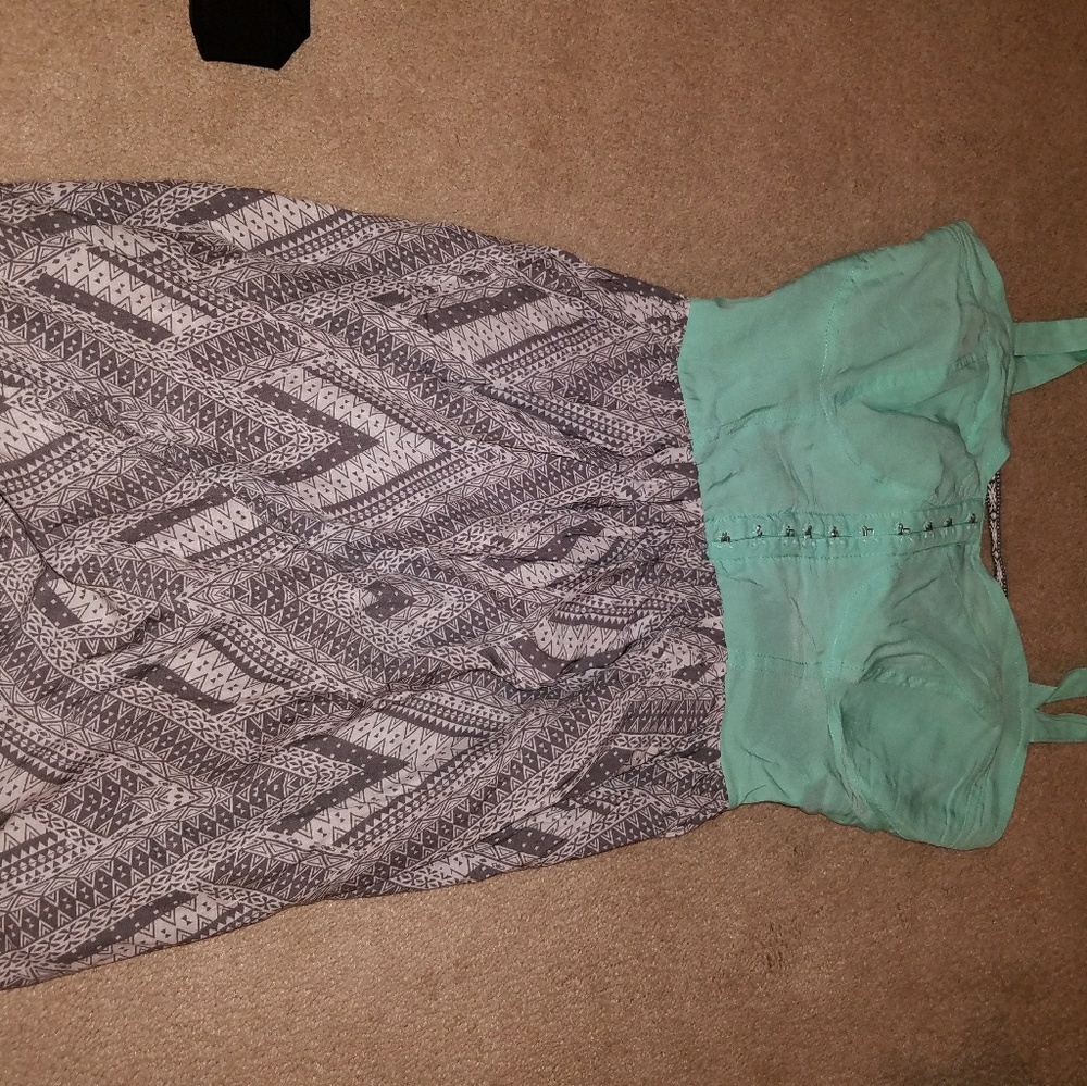 Volume mini dress size small, brand new!