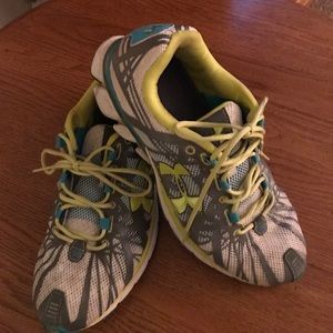 Women's Under Armour running shoes