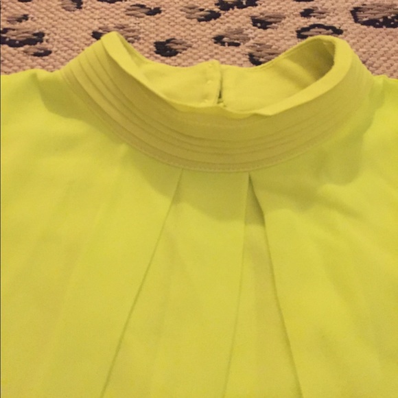Lime Green Tank Blouse - Picture 2 of 3