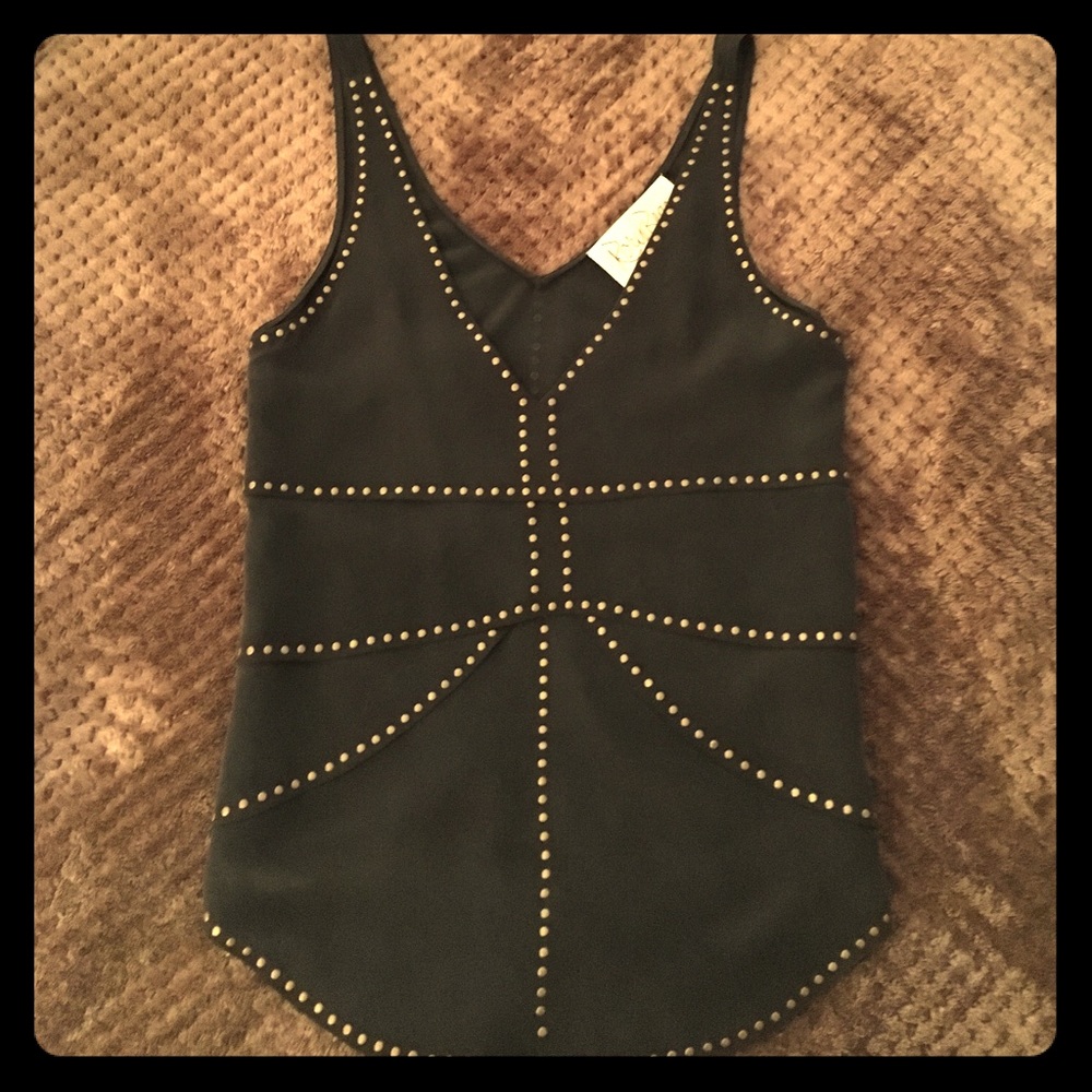 Rory Beca Tank