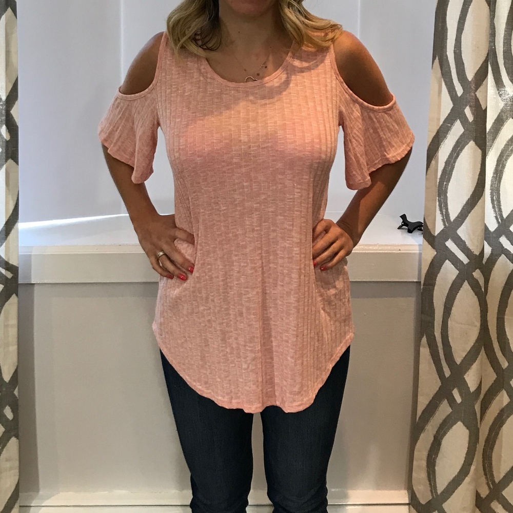 Solid Cold Shoulder Top