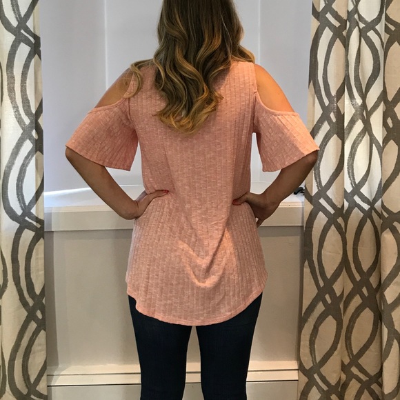 Solid Cold Shoulder Top - Picture 4 of 8