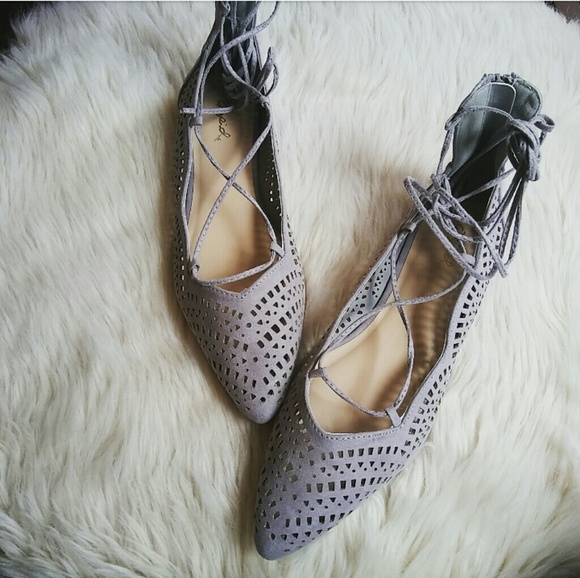 //The Zara// Grey cutout Lace up Flats - Picture 3 of 4