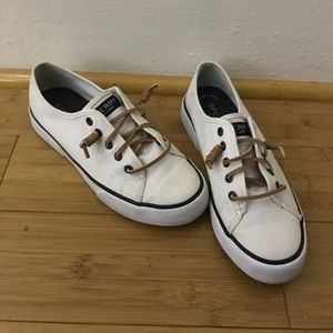 Women's white slip on Sperry boat shoes 5 1/2