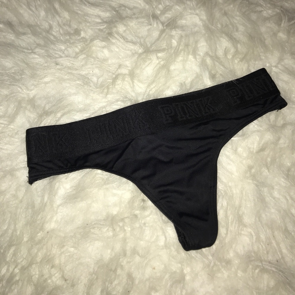 NWOT PINK LOGO THONG