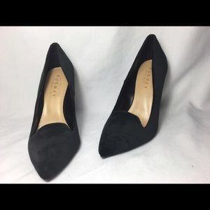 LC Velvet Pumps
