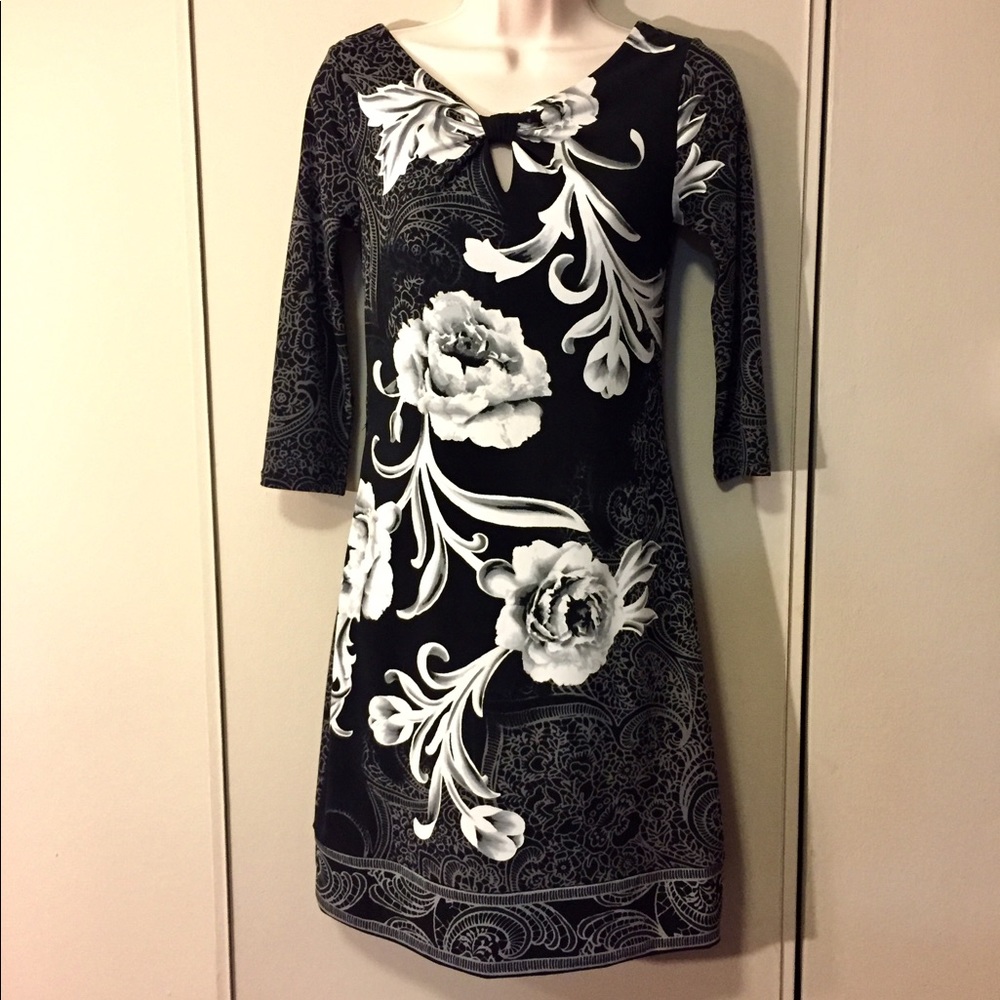 White House/ Black market Floral Dress Sz. XXS