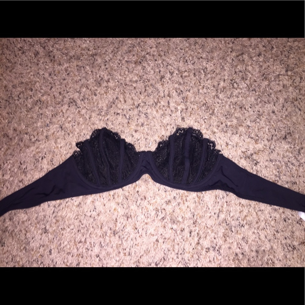 Tobi strapless bra