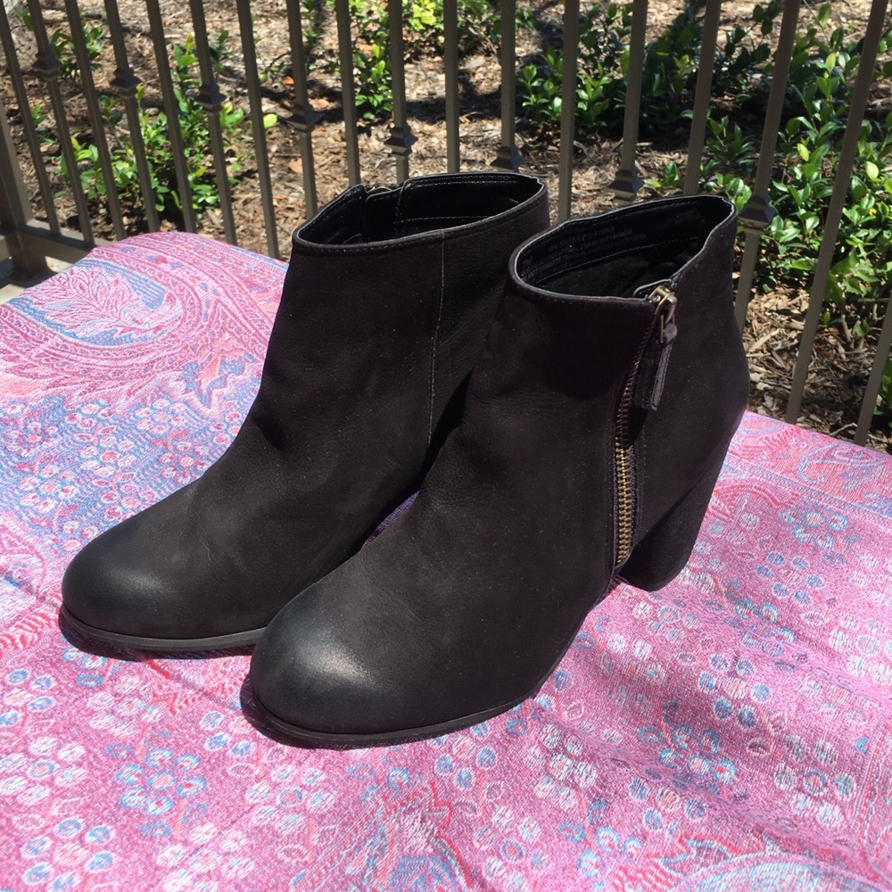 BP Black Suede Booties Sz 7