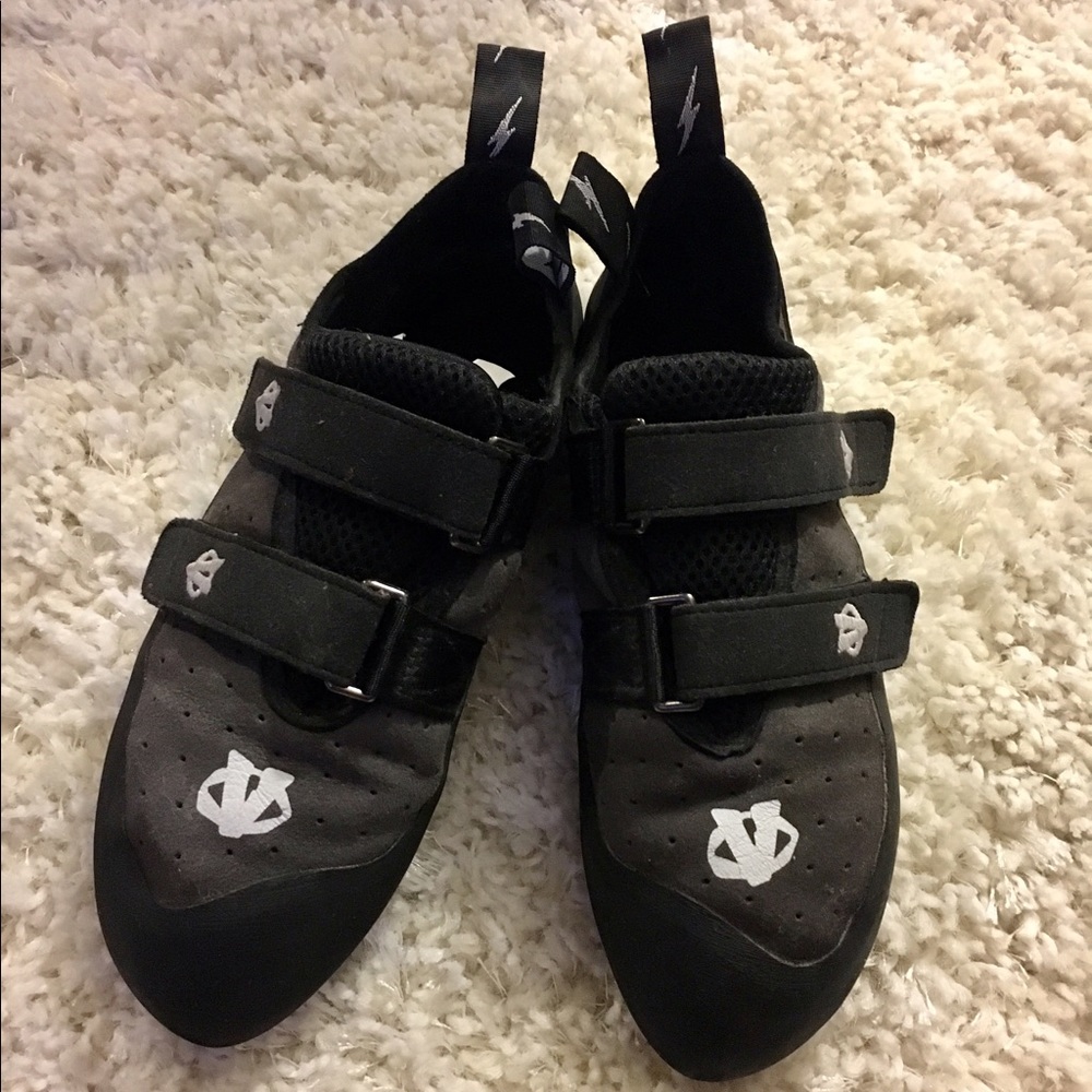 💥 SOLD 💥 Rock Climbing Men's Shoes