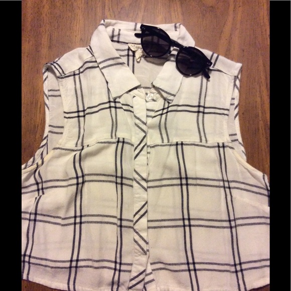 Pacsun LA hearts crop top and sunglasses - Picture 1 of 4