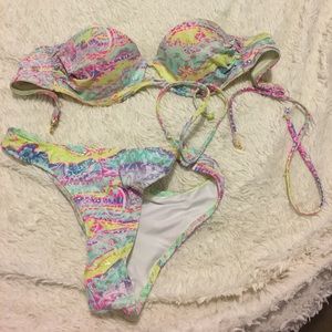 Victoria secret too and bottom swim suit