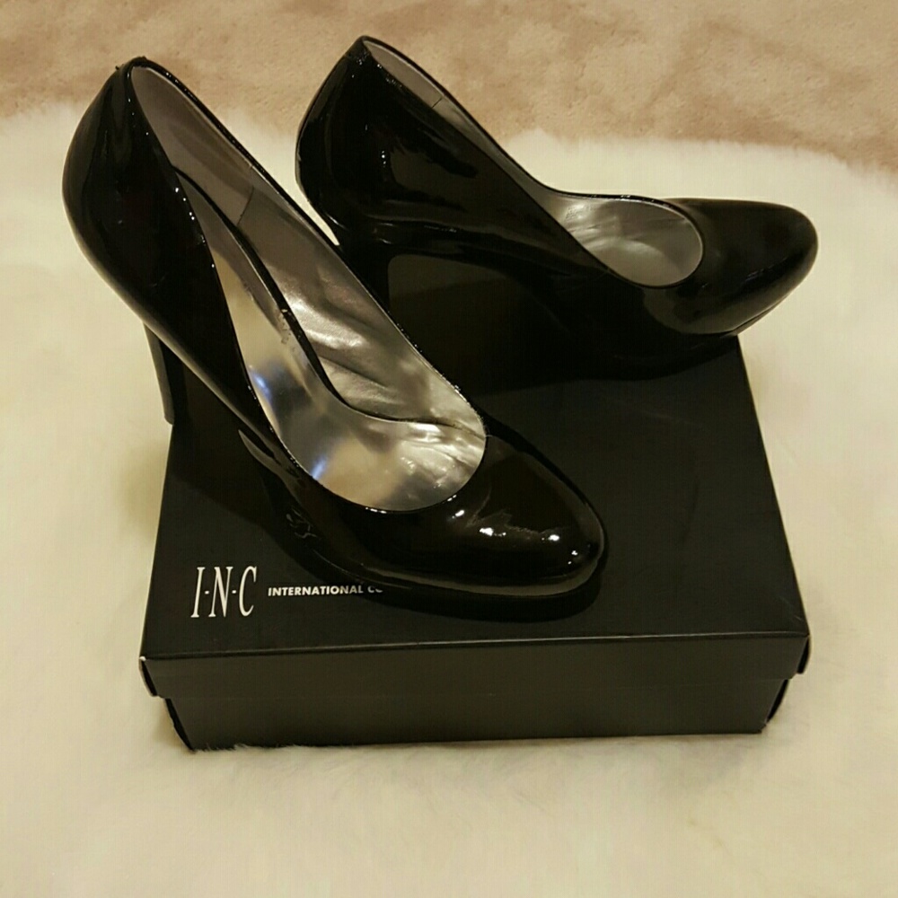 I.N.C "Louie" Heels