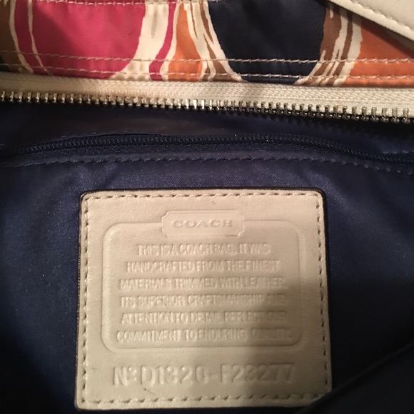 Multi color Coach bag - Picture 2 of 2