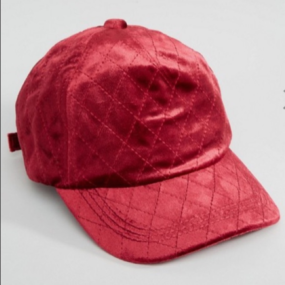 New quilted Velvet baseball cap burgundy