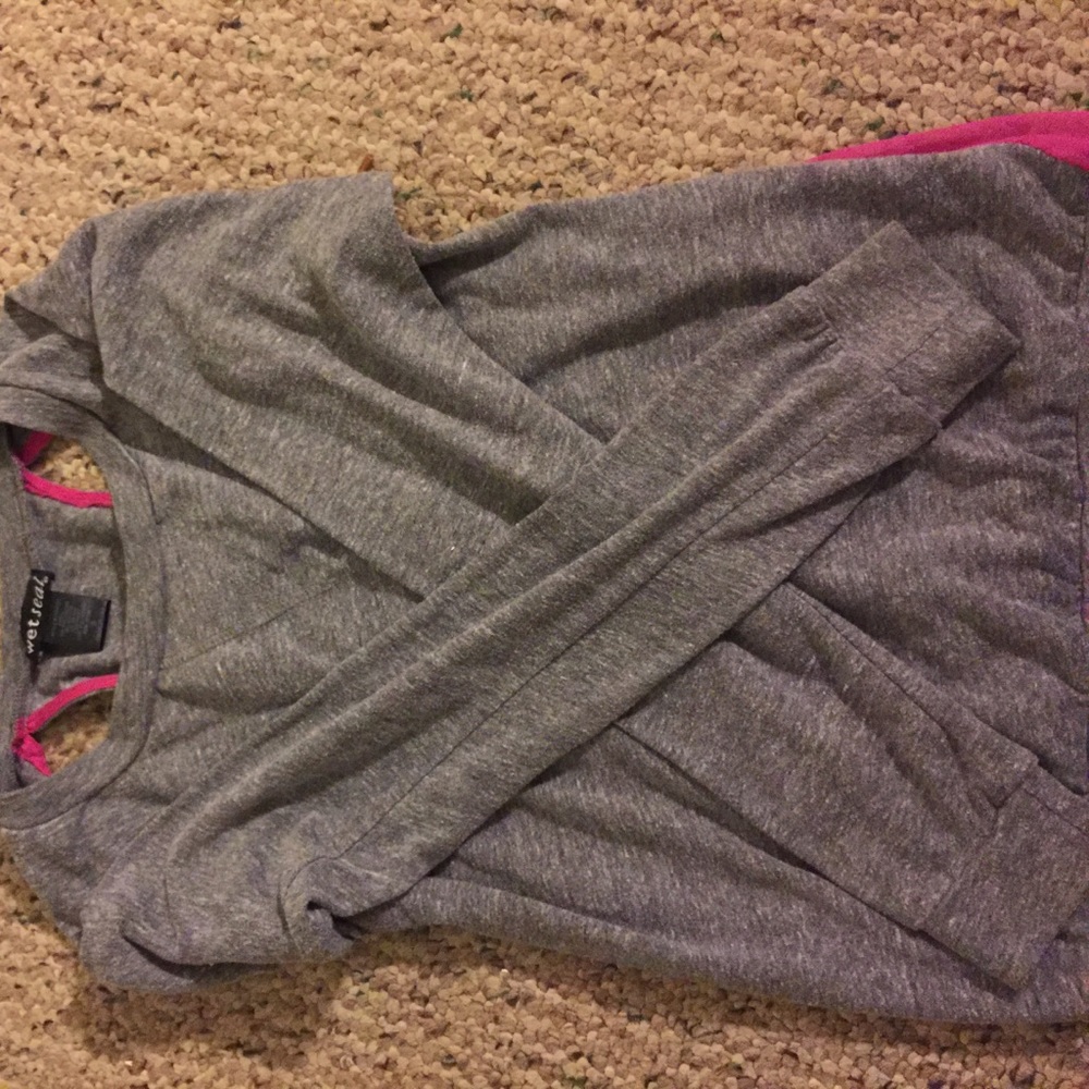 Wet seal grey long sleeve