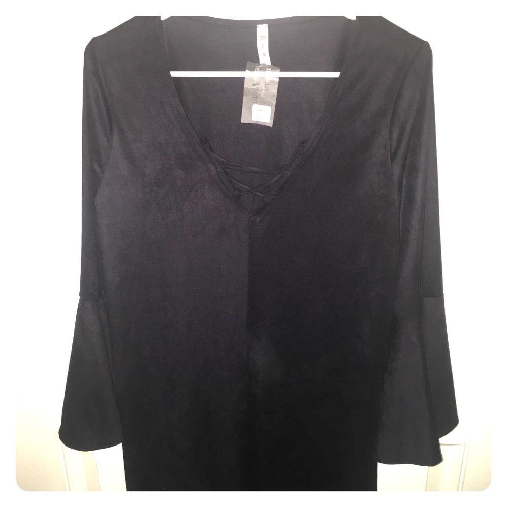 Black dress (never worn)