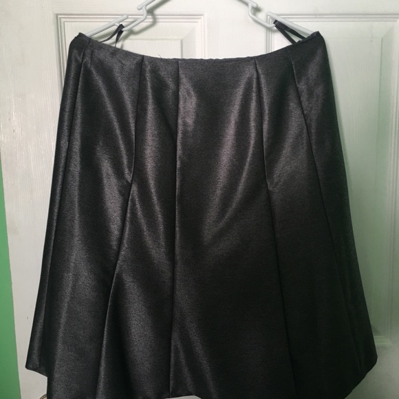 Suit - Picture 2 of 4