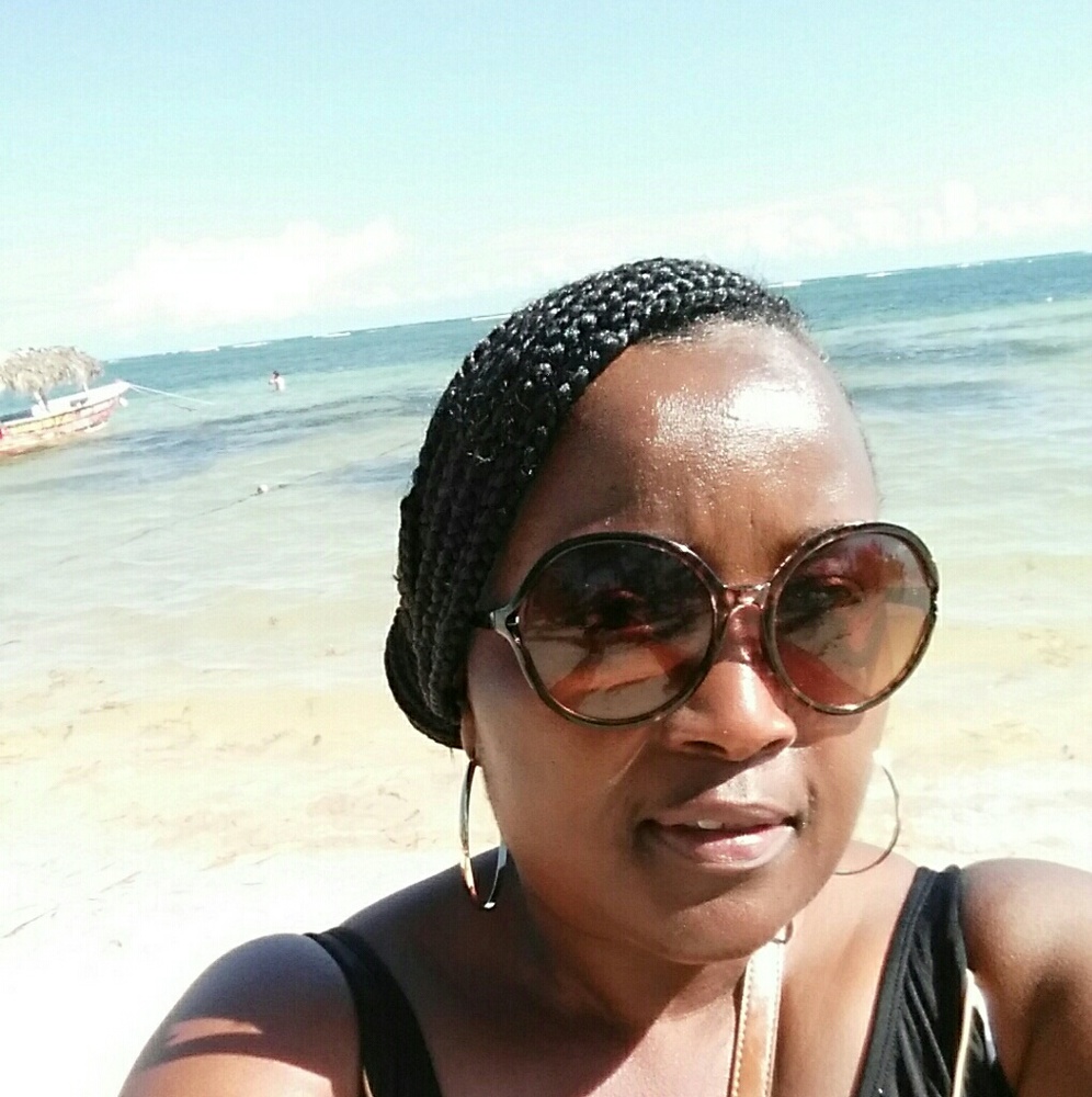 Meet your Posher, Daph