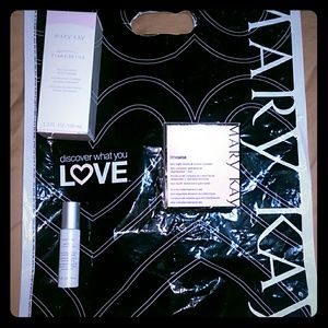 New in box, Mary Kat item's