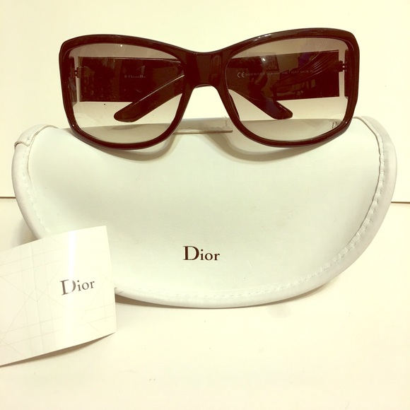 Christian Dior Accessories - ❤️Mothers Day Sale❤️Christian Dior Sunglasses