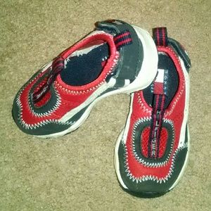 Tommy Hilfiger girl boy red white blue shoes