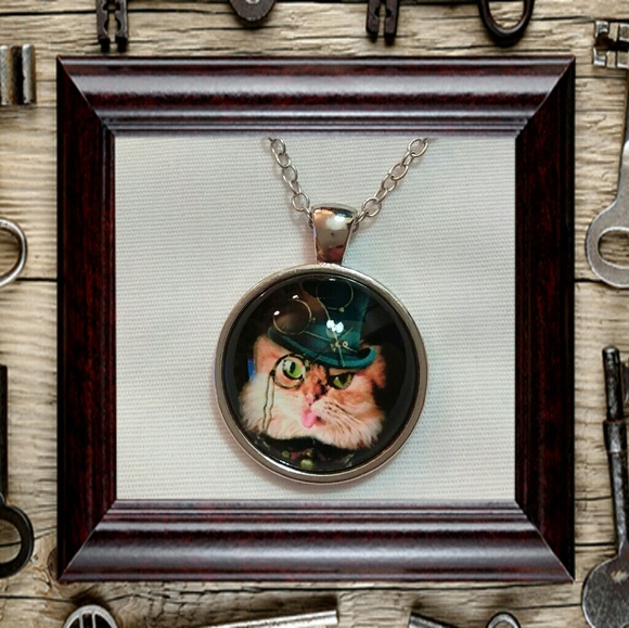 Jewelry - Vintage Steam punk cat pendant necklace