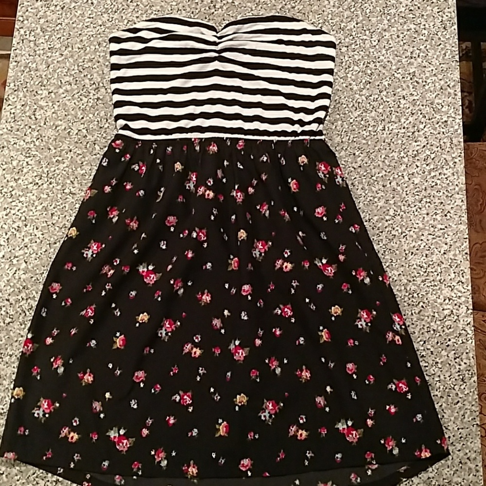 Cute Roxy brand dress