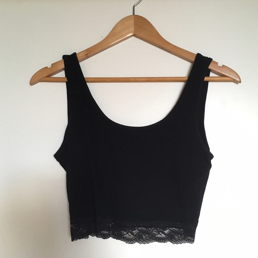Crop lace tank