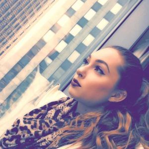 Meet your Posher, Hannah