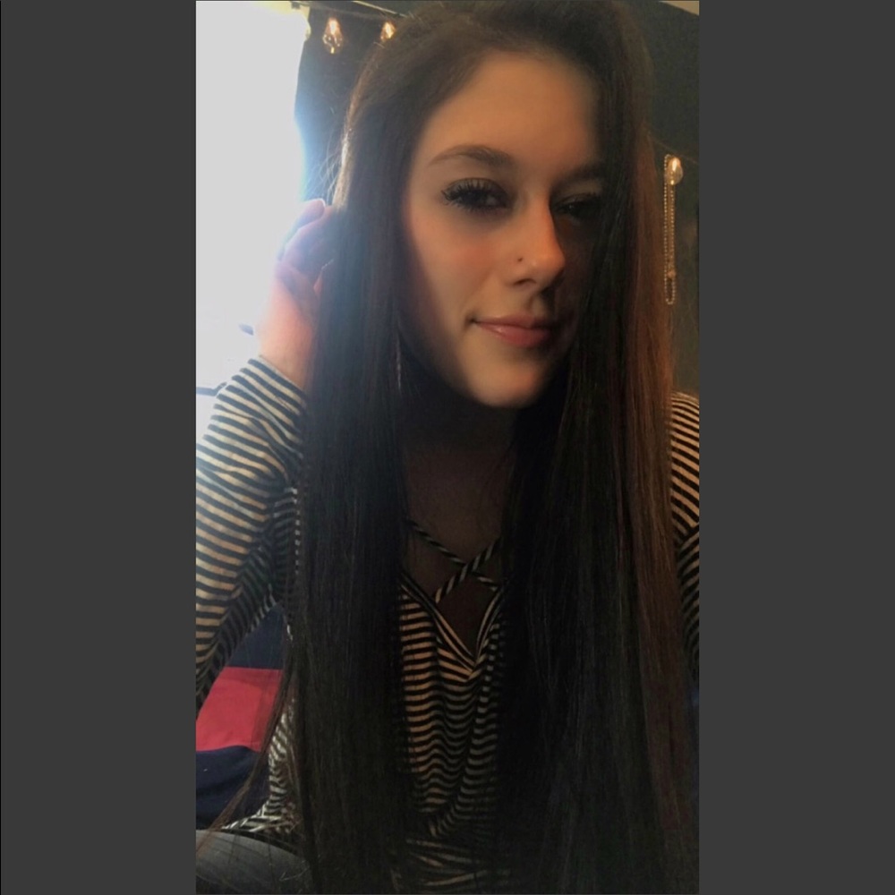 Meet your Posher, Roslynn