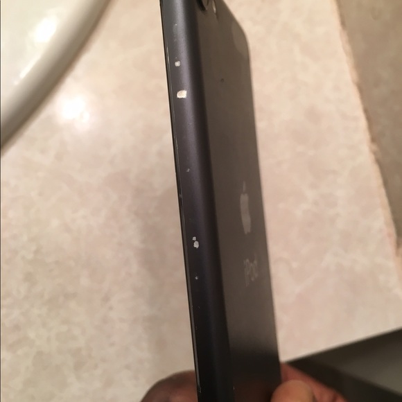 iPod 5 - Picture 3 of 3