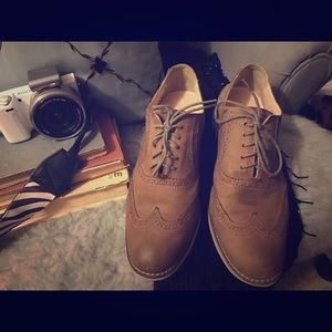 Cole haan Women's alisa wingtip oxfords shoes 9b