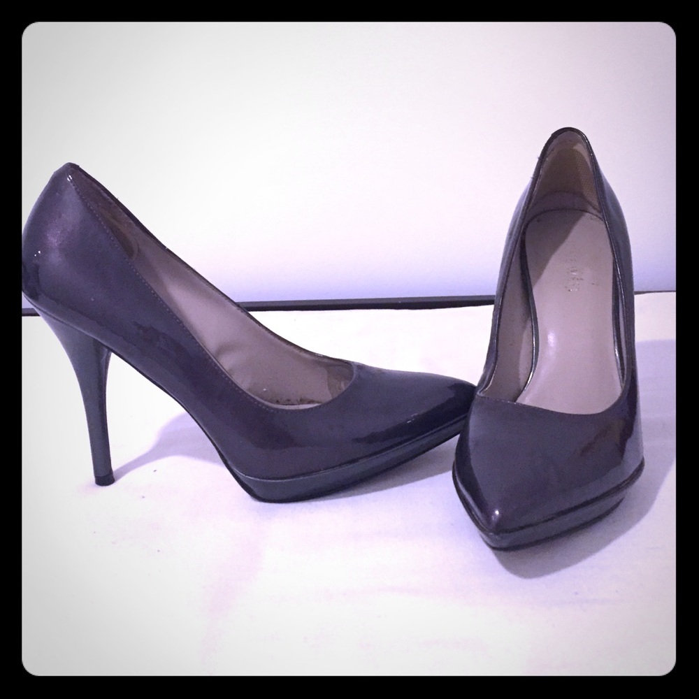 Nine West metallic Purple stilettos