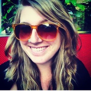 Meet your Posher, Clementine