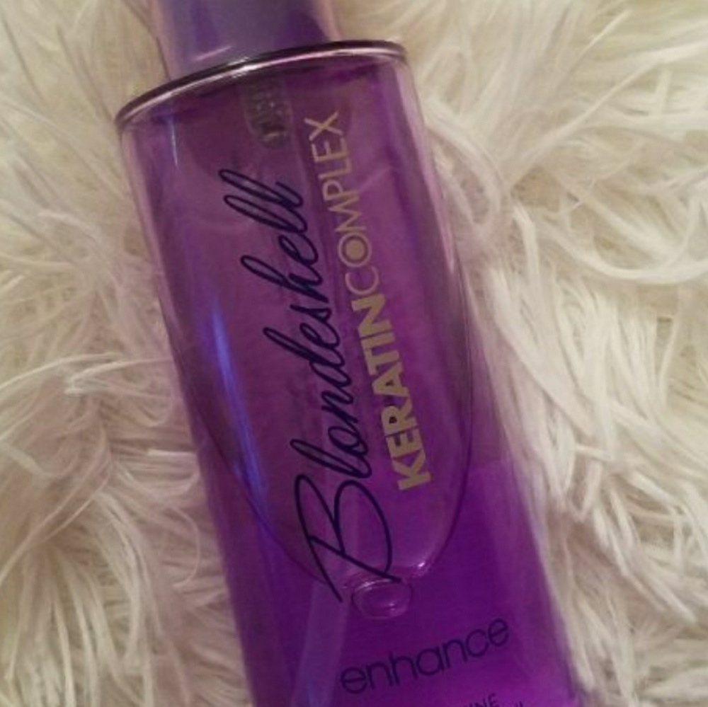 Bombshell blonde leave in hair syrum