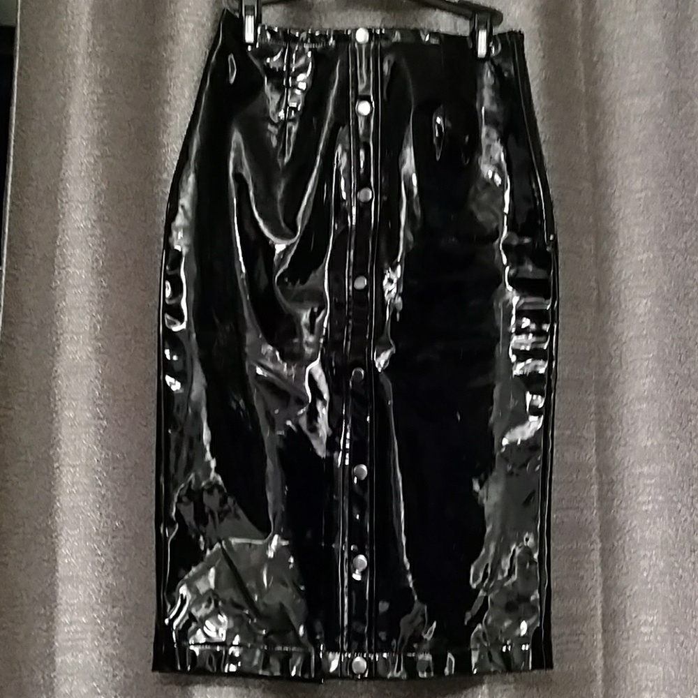 NWT Vinyl Buttoned Down Pencil Skirt