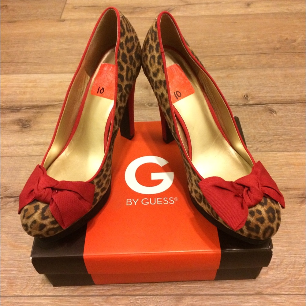 G by Guess Leopard Print Platform Heels Size 10