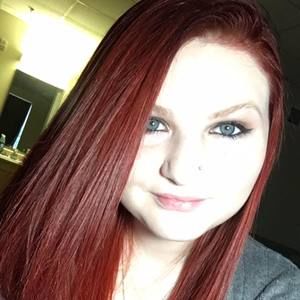 Meet your Posher, Makayla