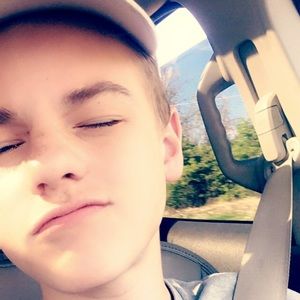 Meet your Posher, Jackson