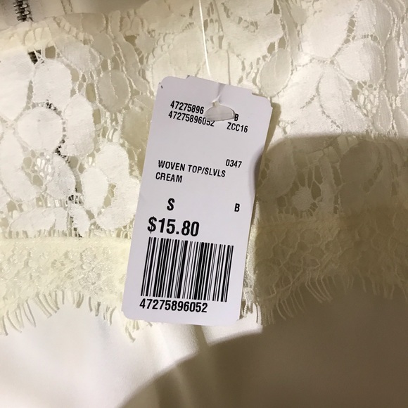 Forever 21 Woven Top - Picture 3 of 3