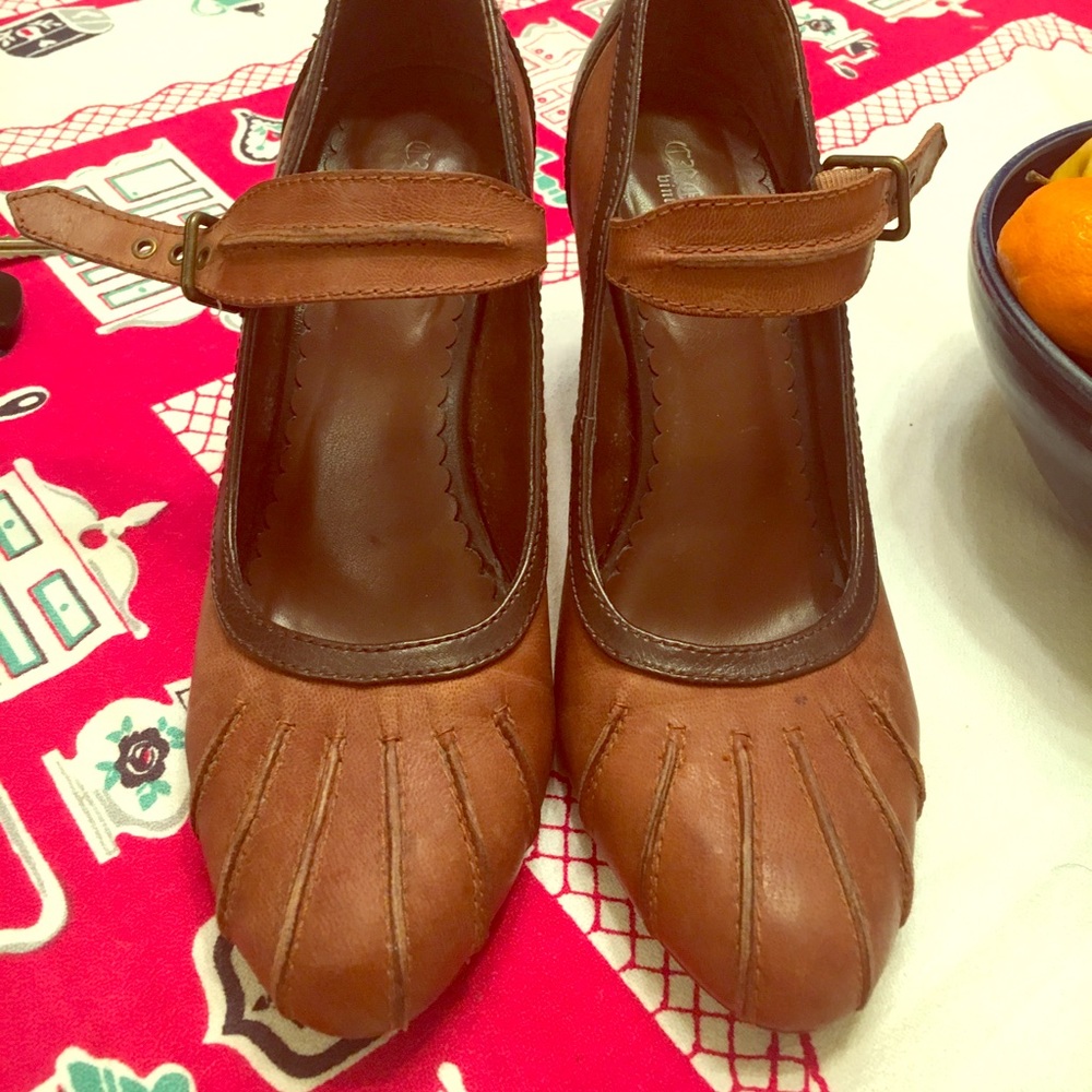 Crown Vintage Felicia Pumps 7.5